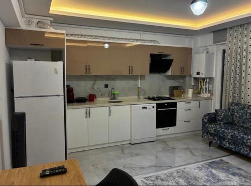 Medore Hotel & Next to the Beach in Barbaros