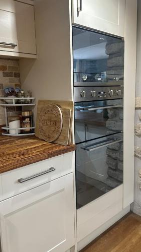 Entire Cotswolds barn retreat in Carterton
