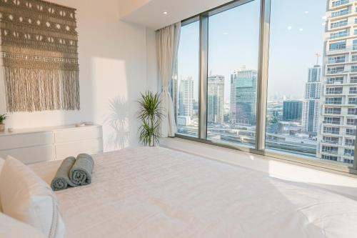 Dubai Marina Skyline with Sunset and Sunrise View, Дубай (фото 8)