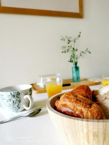 Nîmes les pins studio parking privé extérieur (Nimes les pins studio parking prive exterieur) in 님 시티 센터