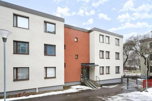 Cosy Apartment in Leppavaara, Хельсинки (фото 8)