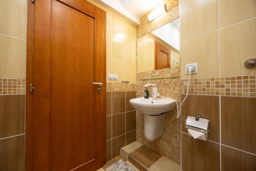 ห้องน้ำ, Apartman Olomouc 2+KK in ลาซเช