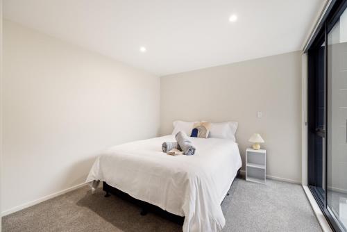 3 Bedroom, 3 Bathroom Townhouse with Garage - in CHCH CBD, Christchurch (Foto 8)