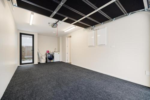 3 Bedroom, 3 Bathroom Townhouse with Garage - in CHCH CBD, Christchurch (Foto 10)