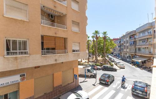 Beautiful Apartment In Torrevieja With Wifi - image 4