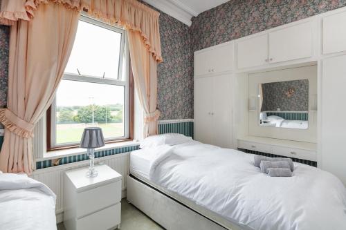 Beautiful 'Mayfield' Villa with private pool!, Manchester (fotografie 4)