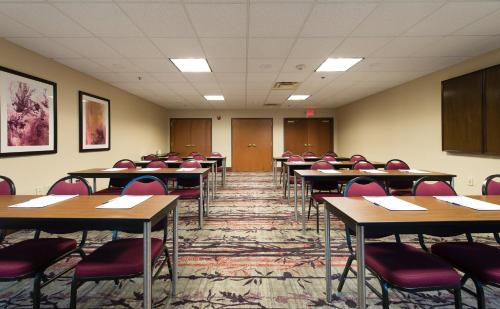 Holiday Inn Express Hotel & Suites Walterboro I-95 By IHG - 회의실/연회장