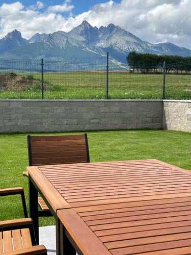 Apartmán s výhľadom (Apartman s vyhladom) in 斯塔拉列斯納