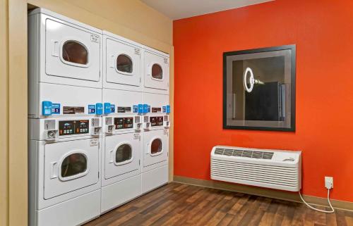 Extended Stay America Suites - Detroit - Dearborn - image 14