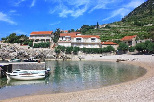 Vaatamisväärsus lähikonnas, Apartments by the sea Borje, Peljesac - 24837 in Podstup