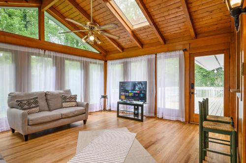2431 Weatherford Court Marietta