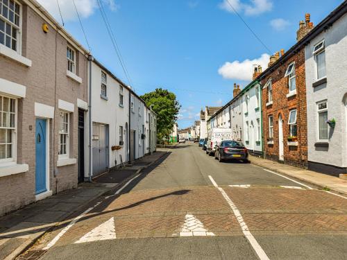 ทัศนียภาพภายนอกโรงแรม, Waterloo Sunset in ครอสบี