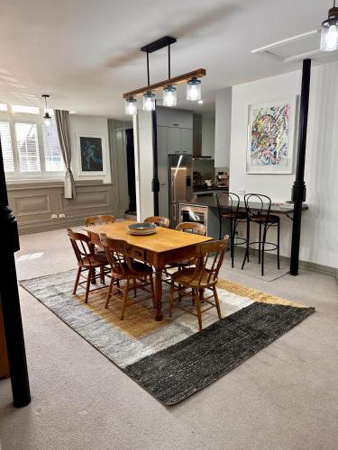 Stylish 2 bed, central city apartment & free park, Dunedin (fotografie 9)