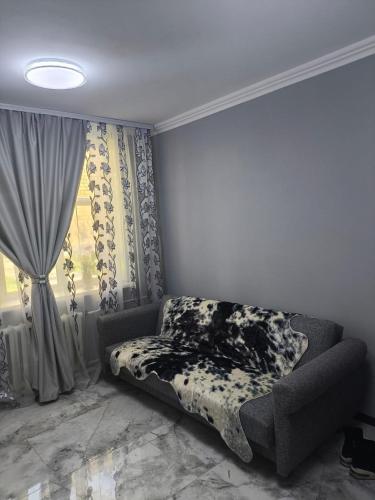 Kamar tidur, Miledi in Balti