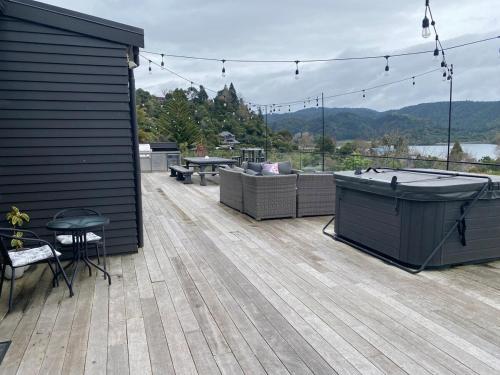 景觀, Secluded Lake Ōkāreka Studio Views, Spa, Deck in Rotorua (Secluded Lake Okareka Studio Views, Spa, Deck in Rotorua) in 奧卡雷卡湖