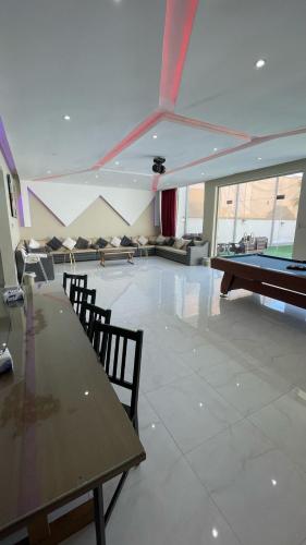 فيلا السعادة بيتش درة العروس رملي وخاص, Durat Alarous (fotografie 10)