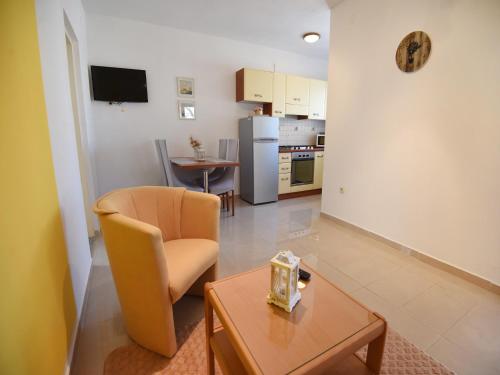 Apartment in Maslenica near the Sea, Maslenica (zdjęcie 9)