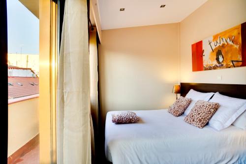 THC Tirso Molina Hostel - image 9