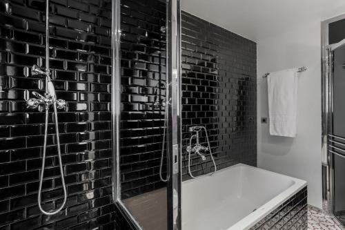 Junior Suite image 2