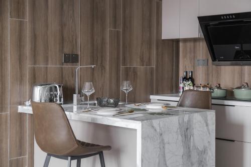 Mu En Apartment - Haiyang Road, Шанхай (фото 11)