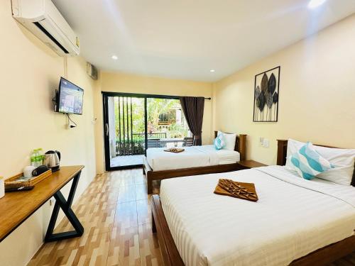 room detail thumbnail 0