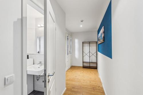 Erholsame Wohnung mit Balkon und Einbauküche im Herzen Leipzigs, Leipzig (Foto 9)