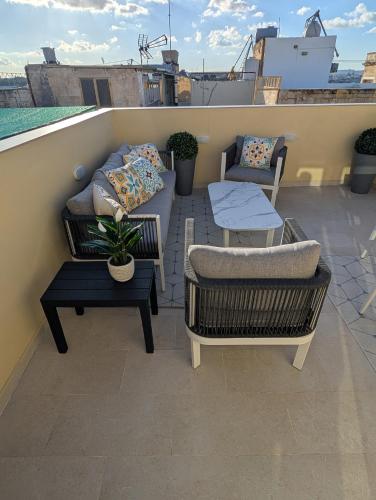 balkong/terrass, Sand - Rooftop Views, Wine Cellar & Espresso in Senglea