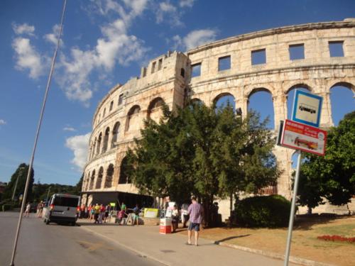  Apartments Nina in Manjadvorci
