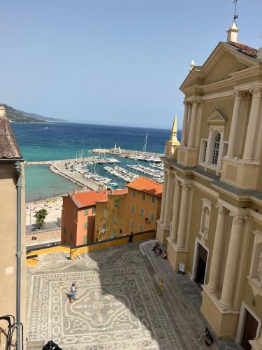 Rêve de vacances Insolite Saint Michel vue mer - Location saisonnière - Menton