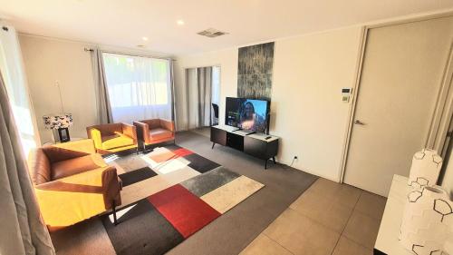 Timeless Tranquility, Belconnen