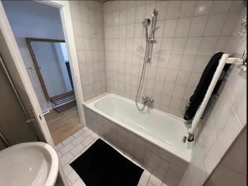 Charmantes 1 Zimmer Appartment, München (Foto 6)