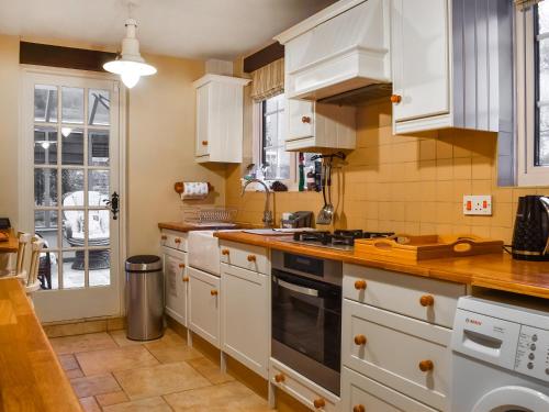 ทัศนียภาพภายนอกโรงแรม, Smugglers Cottage in นิวมิลตัน