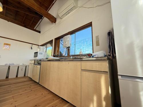 Large Private Lodge with Theather Room & Restaurant