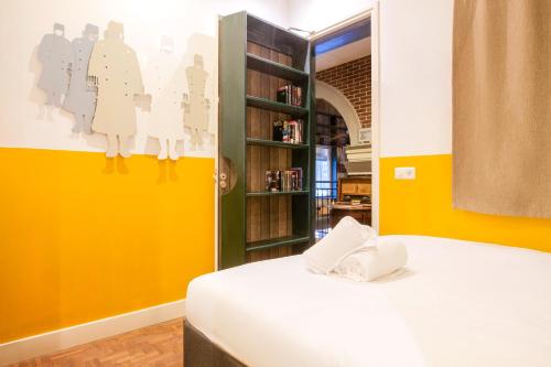 room detail thumbnail 0