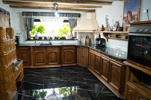 virtuve, Casa de la Tara in Vâlsănești