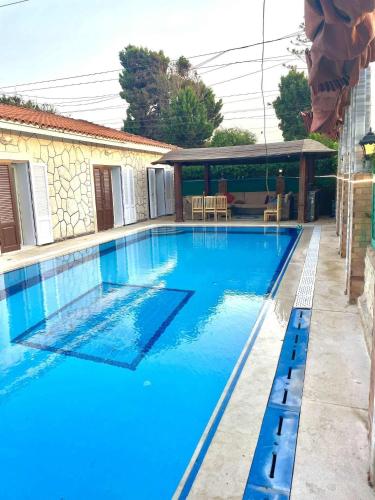 Yousef chalet in Azarka
