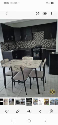 M & N Hostal in Guayacanes