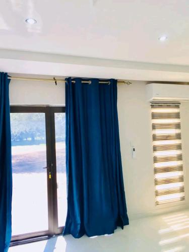 Atoma Lodge in Shakawe