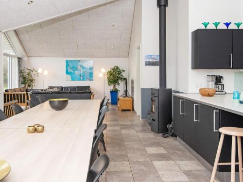 Luxury Retreat with Pool - By Traum Ferienwohnungen in Toftum
