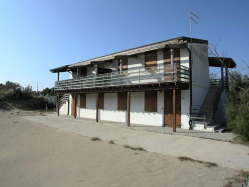  Holiday Home in Rosolina Mare near Beach in Rosolina Mare