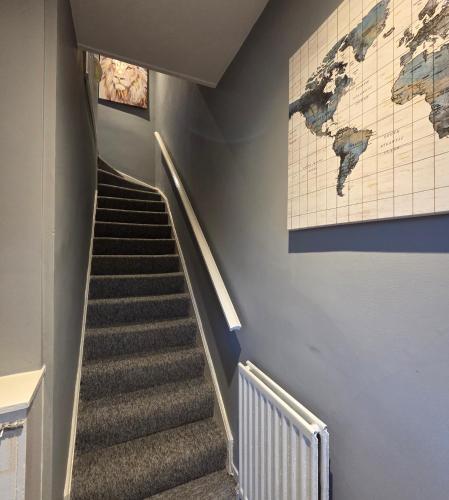 3 Bedroom FM Homes & Apartments Wishaw Motherwell in Вішоу