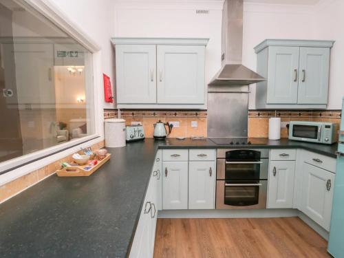 kök, Cosy Cottage in Cumbria, West of Lake District in Ewanrigg