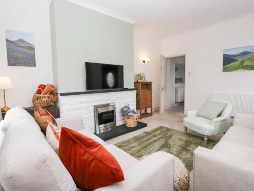 delat sällskapsrum/tv-rum, Cosy Cottage in Cumbria, West of Lake District in Ewanrigg