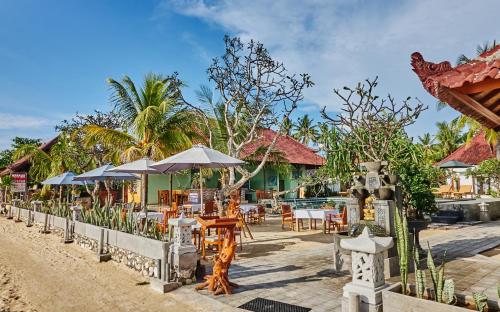 Entree, Scooby Doo Beach Bungalow in Nusa Lembongan
