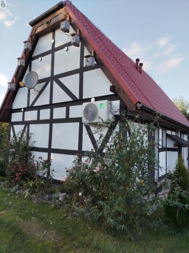 Viesnīcas āriene, Mały Biały Domek Jeżyczki (Maly Bialy Domek Jezyczki) in Nowy Kraków