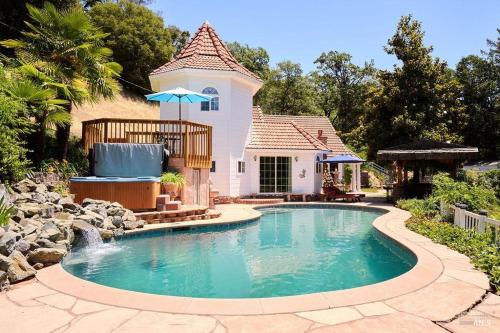 . Castle retreat get-away