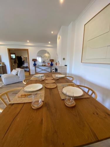 บริการและสิ่งอำนวยความสะดวก, Cascais Beach Home in ชาร์เนชา