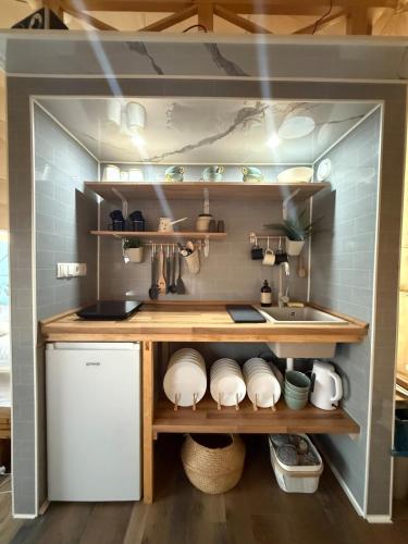 Konyha, Balun BLKN in Ostrožac