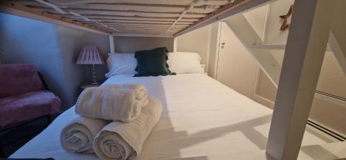 Amazing Central Windsor Flat Contractors welcome, Windsor (foto 5)