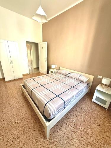 MAGA rooms in Livorno